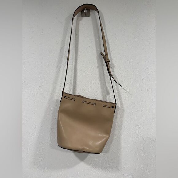 Camelia Roma Taupe Leather Bucket Bag Nude Red Interior - Picture 4 of 10